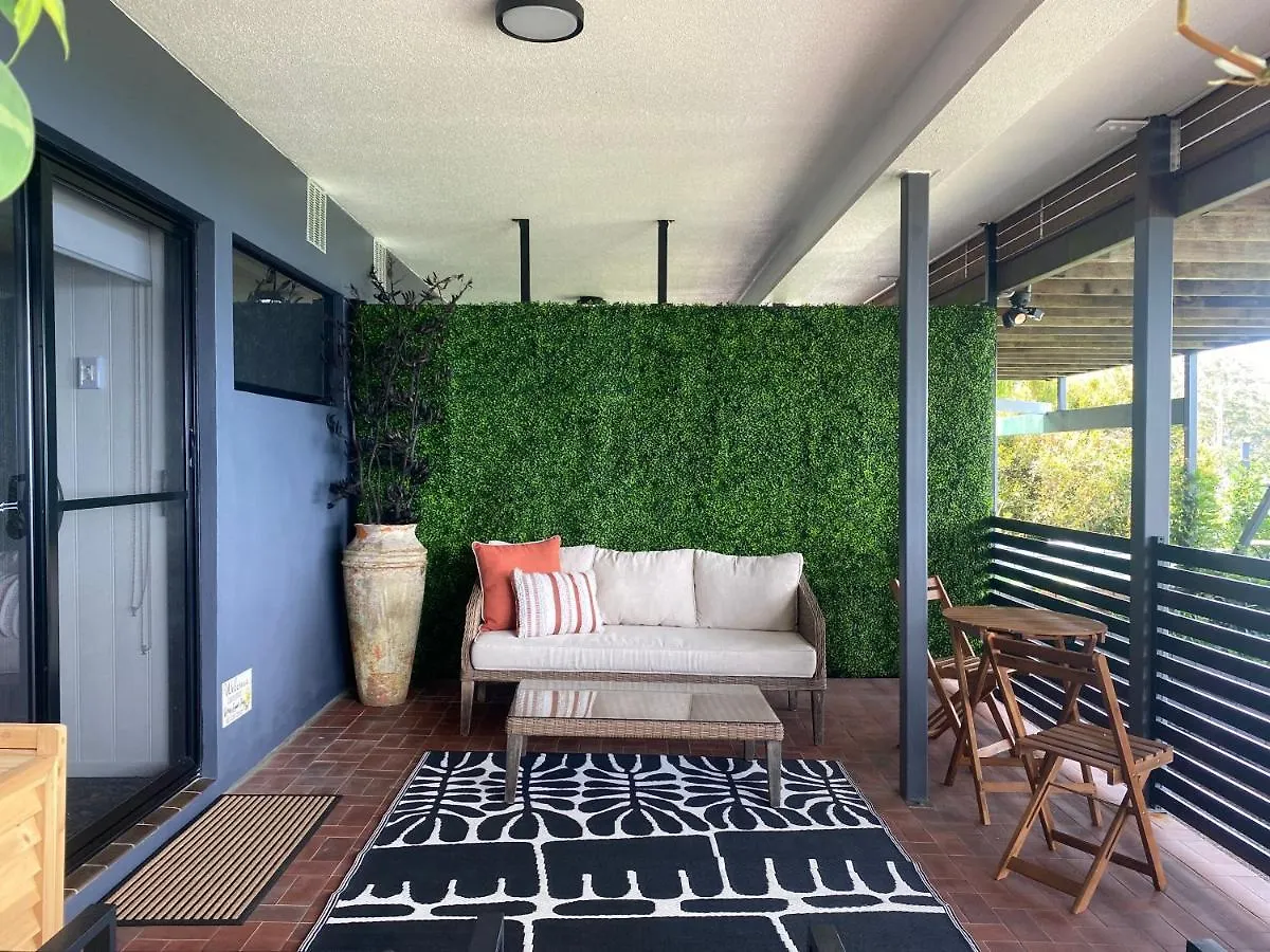 Green Cauldron, Homestay, Tamborine Mountain, Private Room, Ensuite, Private Courtyard, Gold Coast Views Mount Tamborine